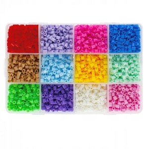 Koraliki do zgrzewania 460 elementów 12 kolorów przegródki MC