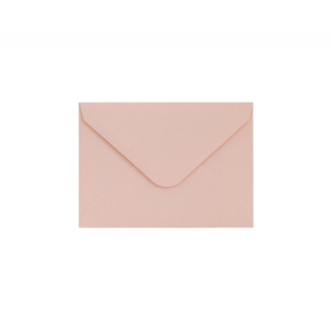 Koperta Gładka pudrowy róż 10 szt 70×100 130g/m2 z papieru satynowego.