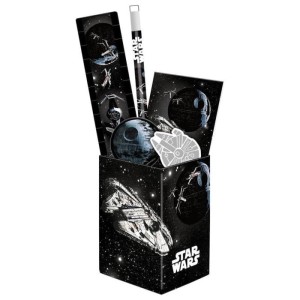 Zestaw przyborów szkolnych w puszcze Star Wars